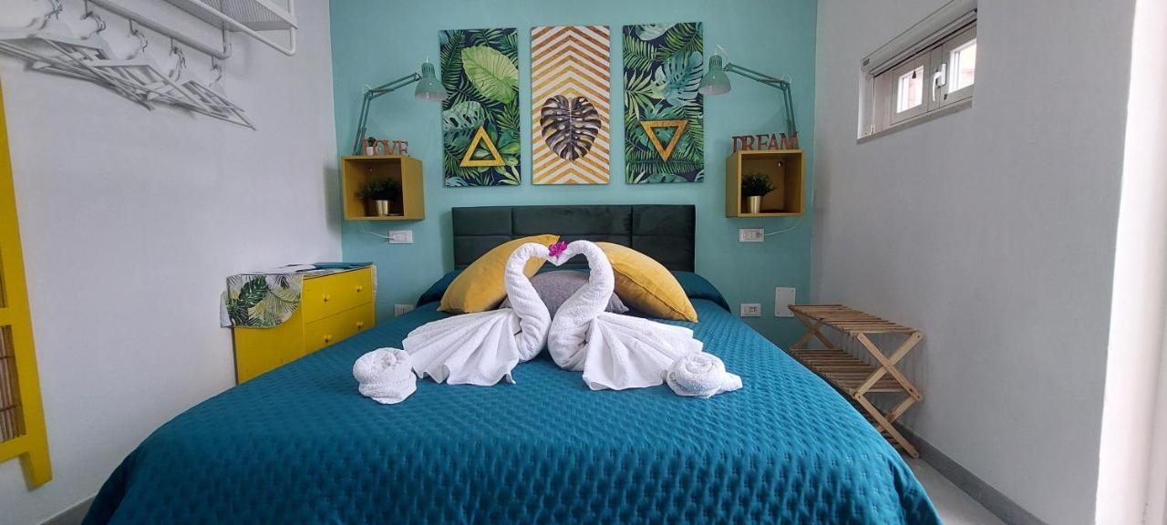 Dimora Altomare Holiday Suites - Locazione Turistica ポリニャーノ・ア・マーレ エクステリア 写真
