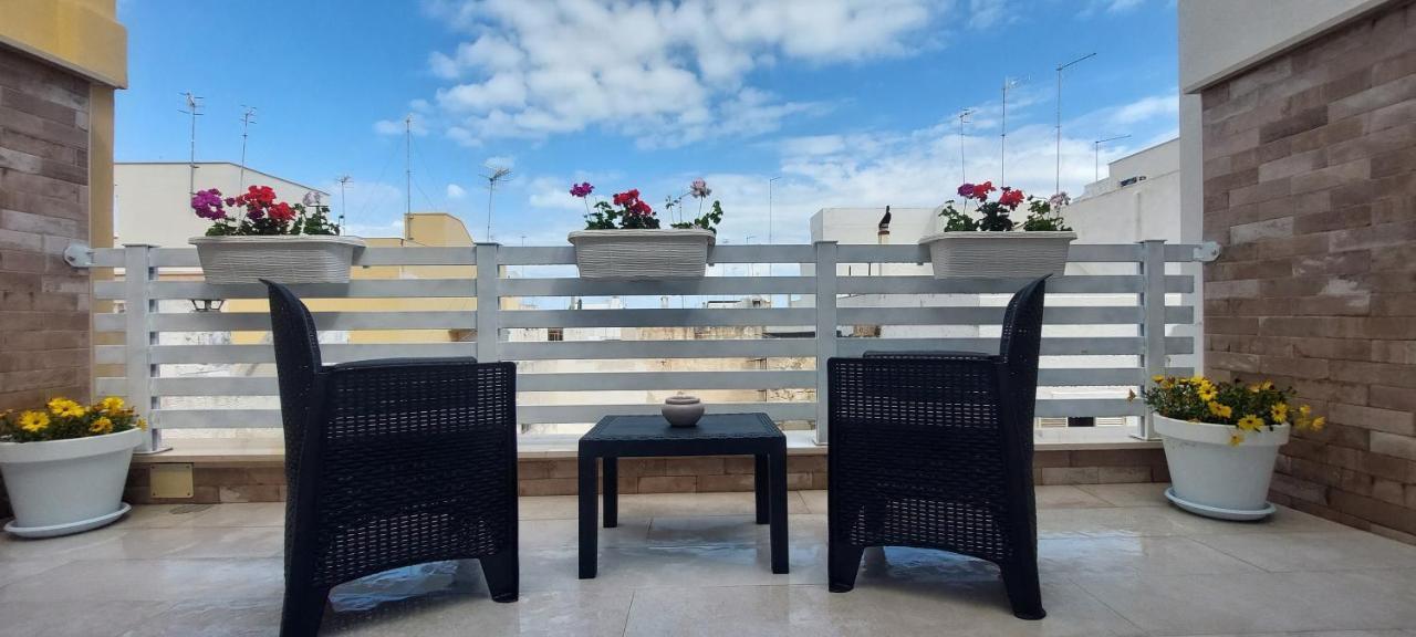 Dimora Altomare Holiday Suites - Locazione Turistica ポリニャーノ・ア・マーレ エクステリア 写真