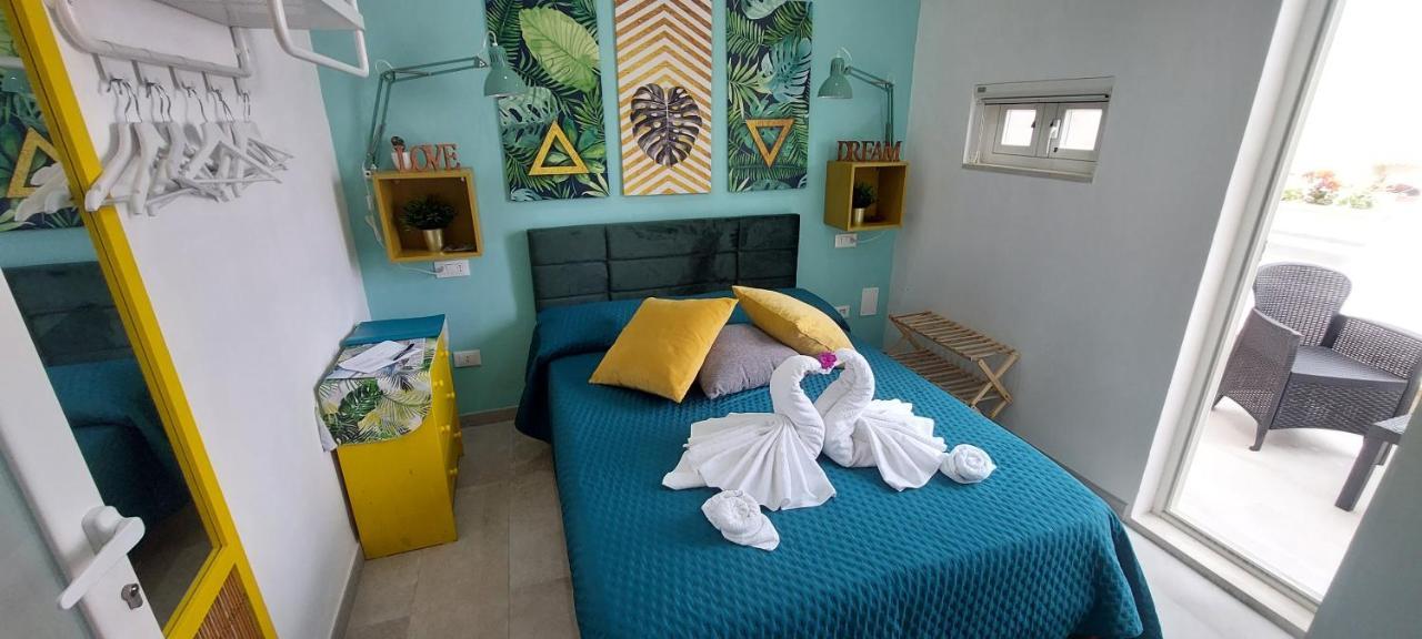 Dimora Altomare Holiday Suites - Locazione Turistica ポリニャーノ・ア・マーレ エクステリア 写真